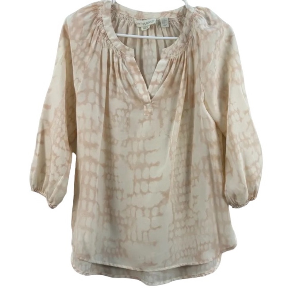 Cynthia Rowley Women's 3/4 Sleeve Cream 100% Silk Blouse Small Tie Dye Print